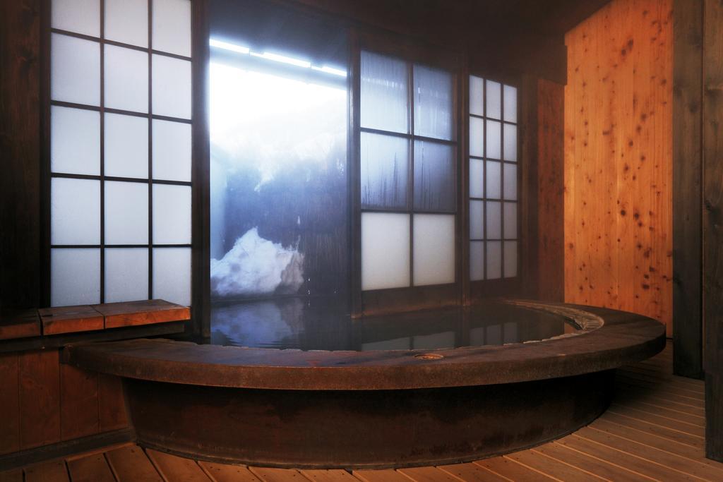 Okada Ryokan Warakutei Takayama  Exterior foto