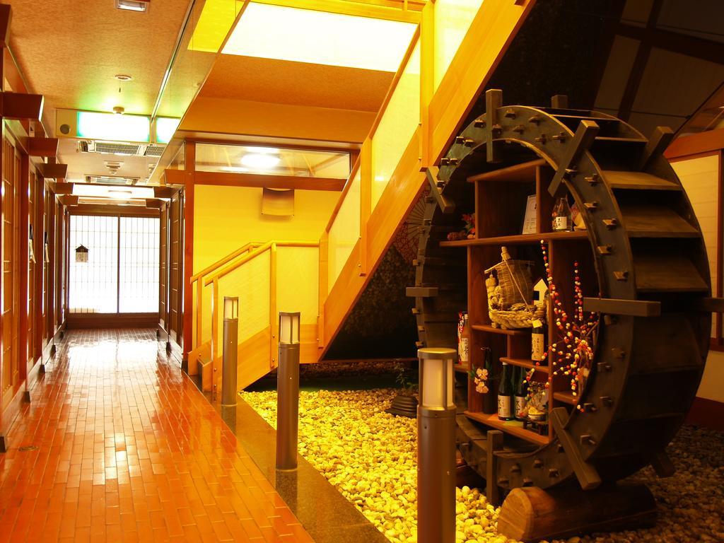 Okada Ryokan Warakutei Takayama  Exterior foto